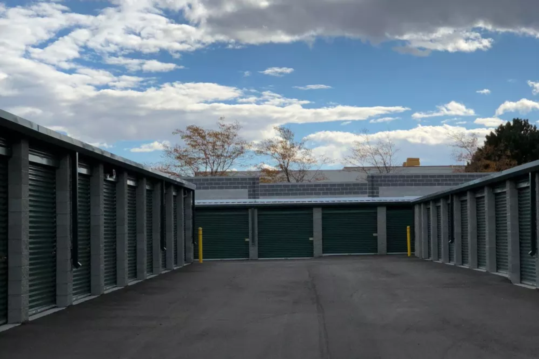 Oquirrh View Storage Standard Outdoor Storage Units in West Jordan, UT